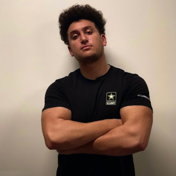 Meet your Posher, Andrew - Picture 1 of 1